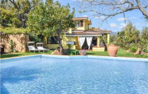 Beautiful home in Siniscola with Outdoor swimming pool, WiFi and 4 Bedrooms